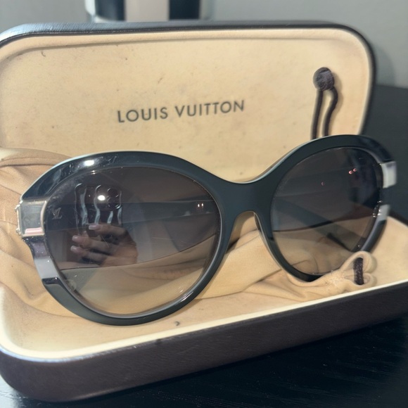 Louis Vuitton Black Sunglasses